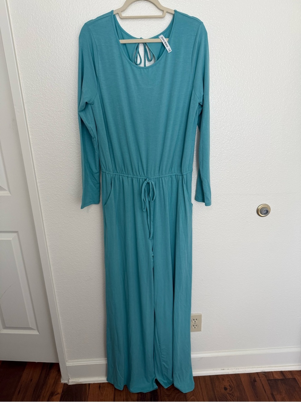 NWOT Zenana Outfitters Teal Long Sleeve Jumpsuit